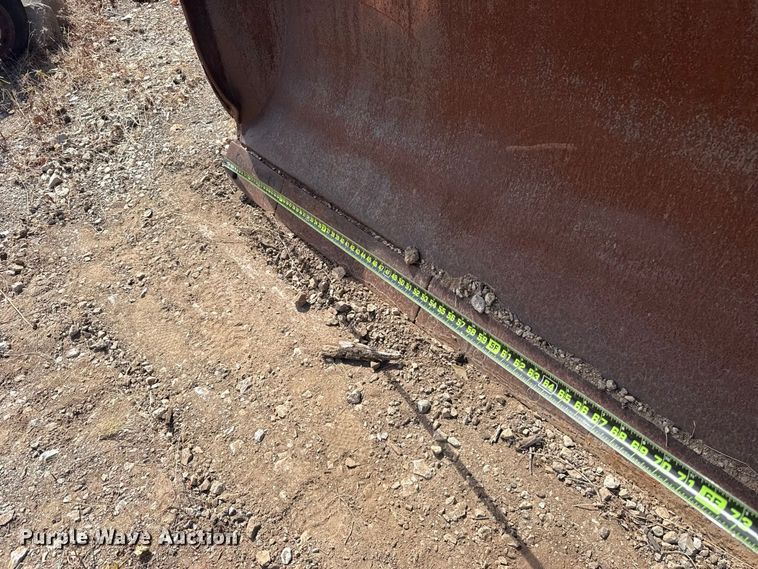 image for item FC4393 1980 Caterpillar D6D dozer