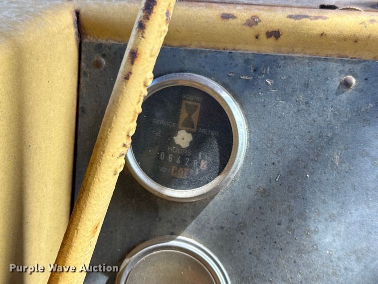 image for item FC4393 1980 Caterpillar D6D dozer