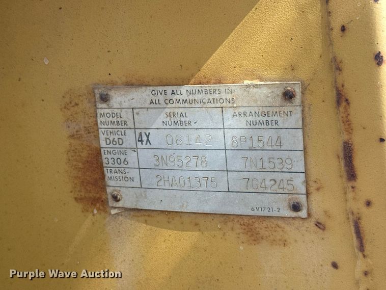 image for item FC4393 1980 Caterpillar D6D dozer