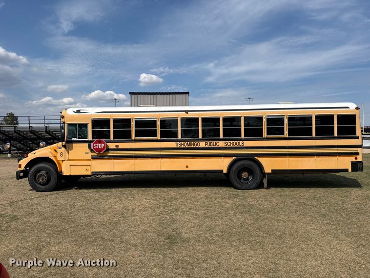 image for item FC4469 2007 Blue Bird Vision school bus