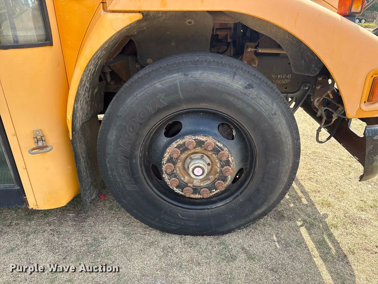 image for item FC4469 2007 Blue Bird Vision school bus