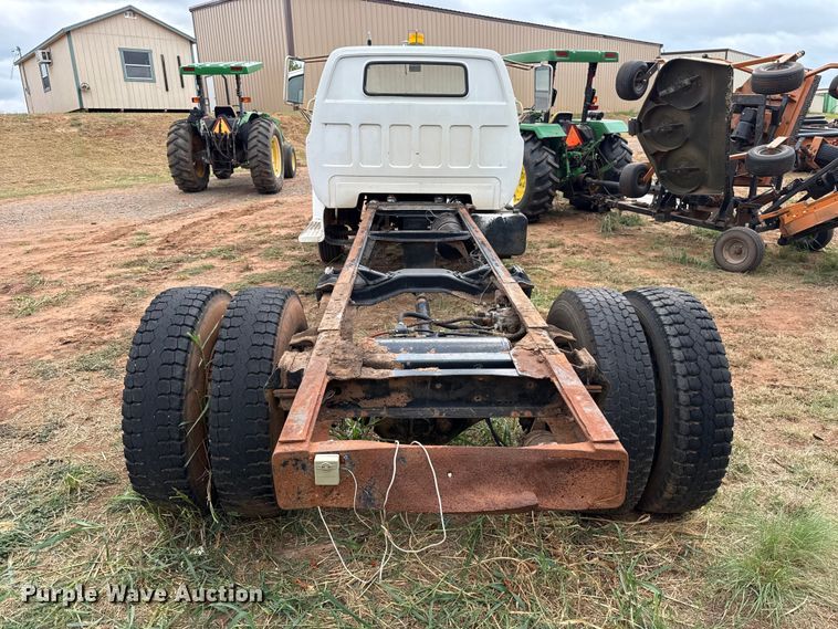 image for item FC4470 1980 Chevrolet C70 truck cab and chassis