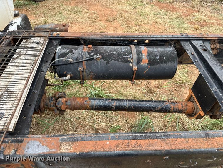 image for item FC4470 1980 Chevrolet C70 truck cab and chassis