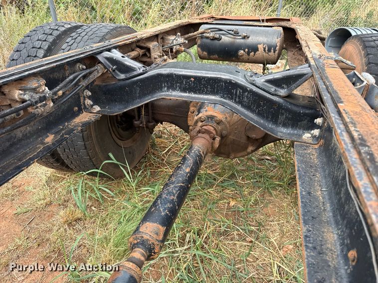image for item FC4470 1980 Chevrolet C70 truck cab and chassis