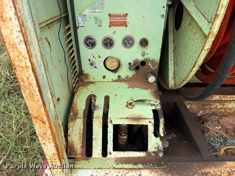 image for item FC4471 The F.E. Myers & Bro. Co. MHV6-15L5 sewer jetter bed