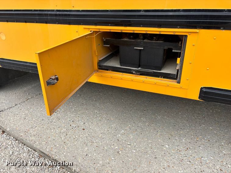 image for item FG0737 2014 IC CE school bus