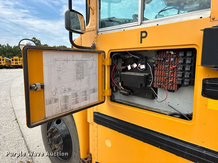 image for item FG0737 2014 IC CE school bus