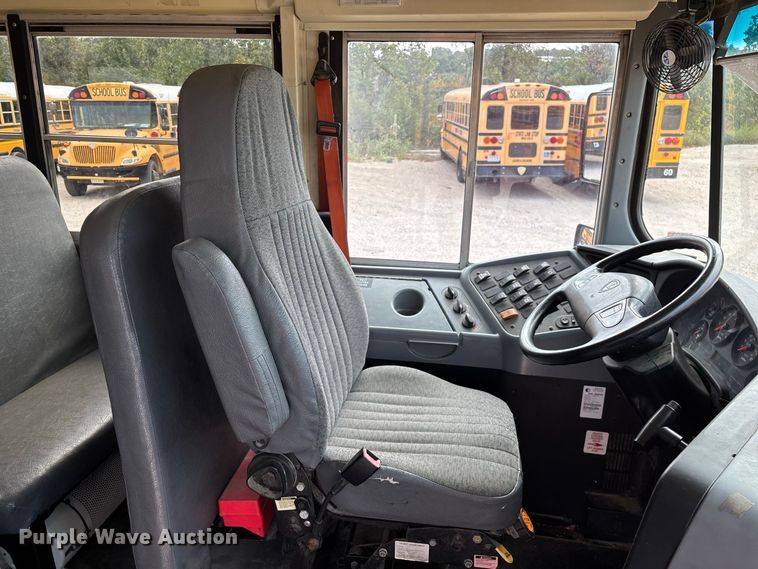 image for item FG0737 2014 IC CE school bus