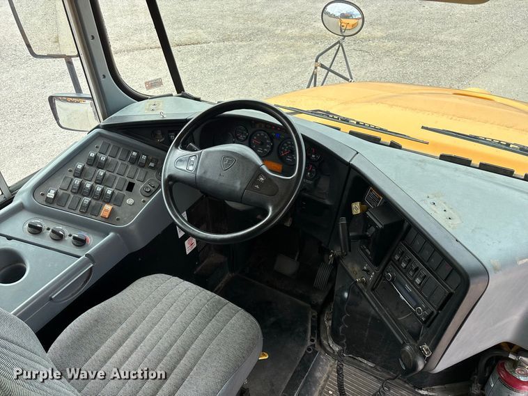 image for item FG0737 2014 IC CE school bus
