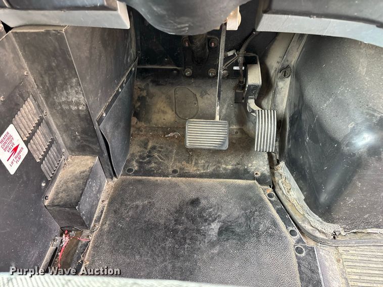 image for item FG0737 2014 IC CE school bus