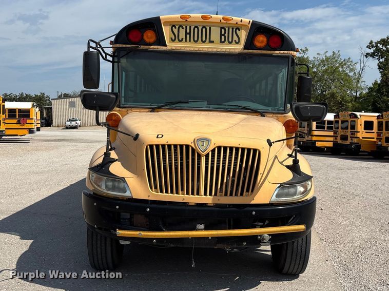 image for item FG0738 2010 IC CE school bus