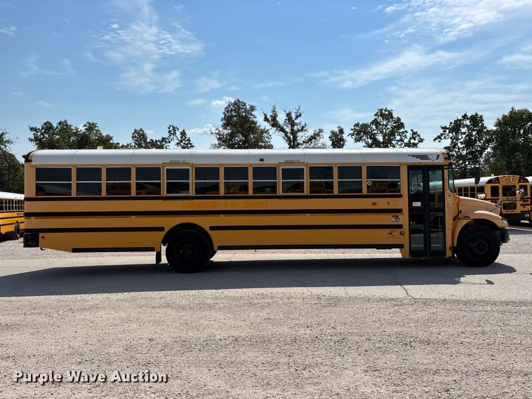 image for item FG0738 2010 IC CE school bus