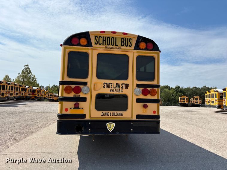 image for item FG0738 2010 IC CE school bus