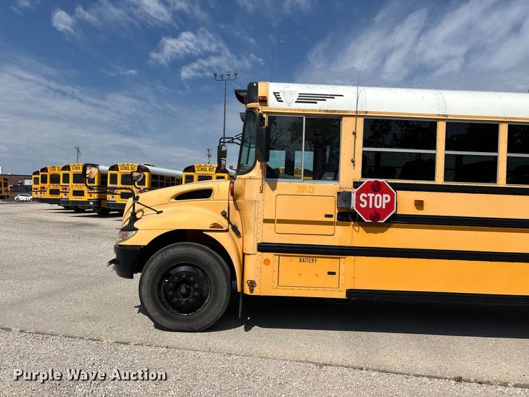 image for item FG0738 2010 IC CE school bus