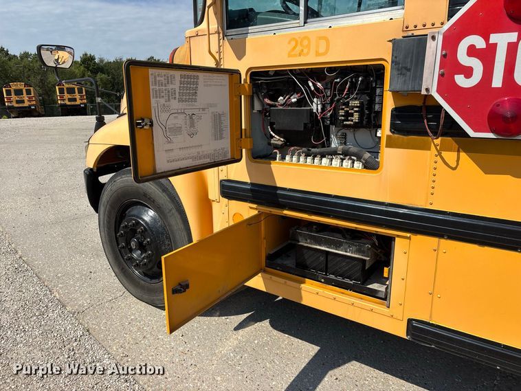 image for item FG0738 2010 IC CE school bus