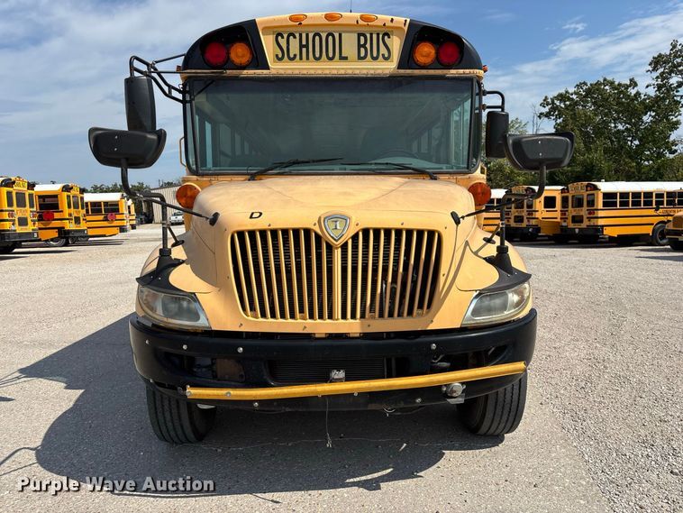 image for item FG0738 2010 IC CE school bus