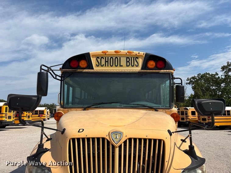 image for item FG0738 2010 IC CE school bus