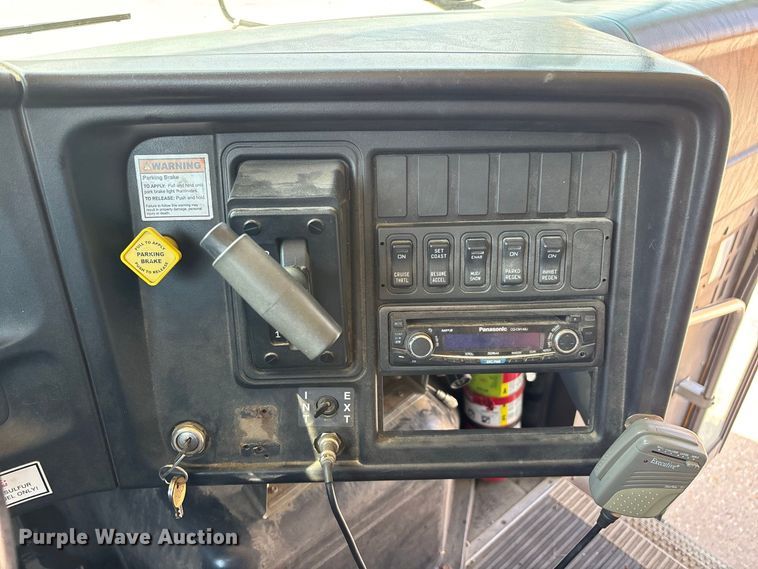 image for item FG0738 2010 IC CE school bus