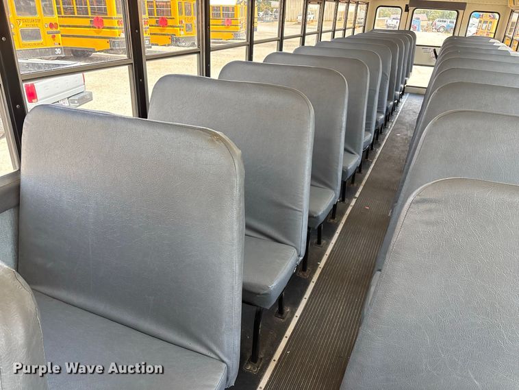 image for item FG0738 2010 IC CE school bus