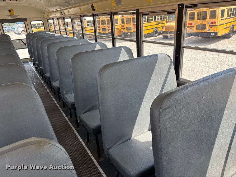 image for item FG0738 2010 IC CE school bus