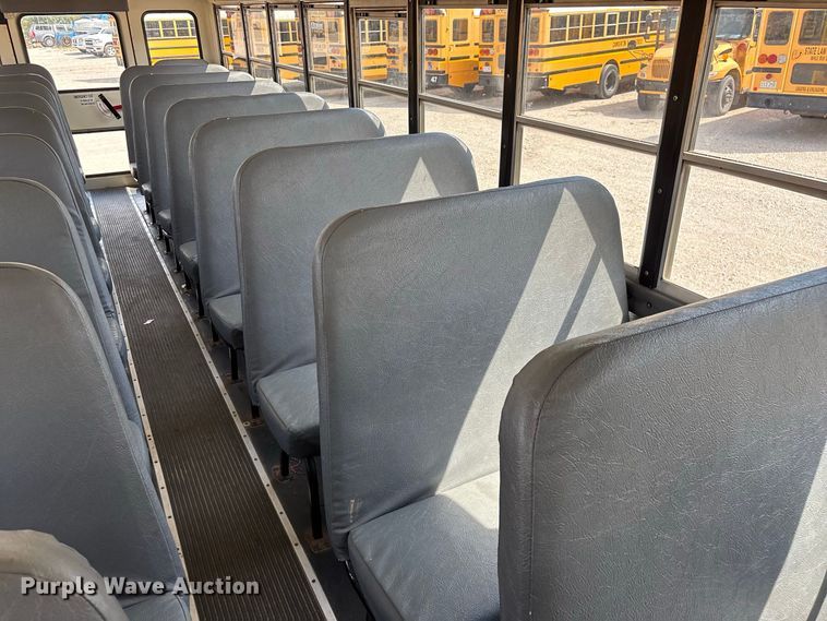 image for item FG0738 2010 IC CE school bus