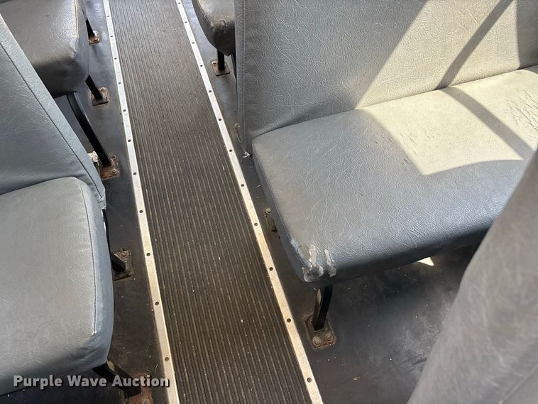image for item FG0738 2010 IC CE school bus