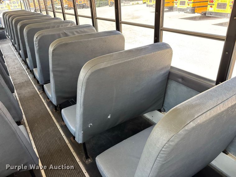 image for item FG0738 2010 IC CE school bus