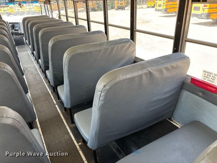 image for item FG0738 2010 IC CE school bus