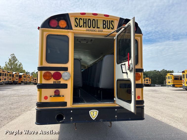 image for item FG0738 2010 IC CE school bus