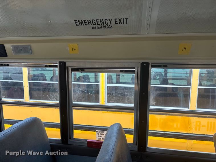 image for item FG0738 2010 IC CE school bus