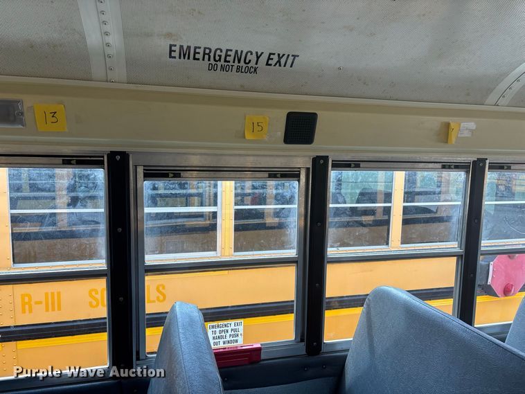 image for item FG0738 2010 IC CE school bus