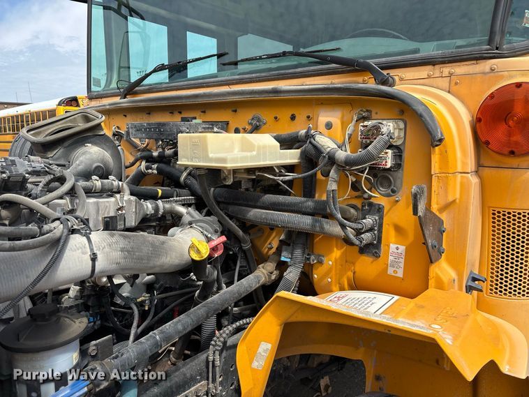 image for item FG0738 2010 IC CE school bus