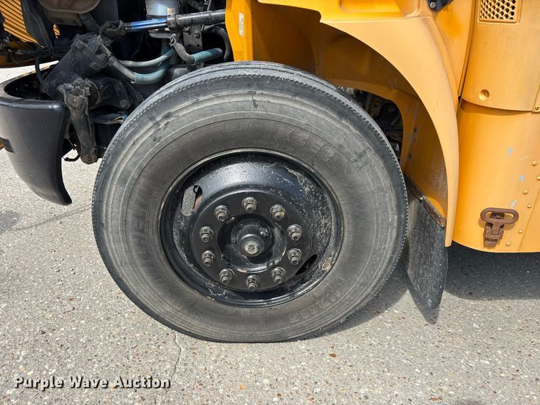 image for item FG0738 2010 IC CE school bus