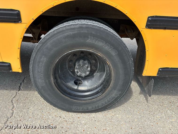 image for item FG0738 2010 IC CE school bus