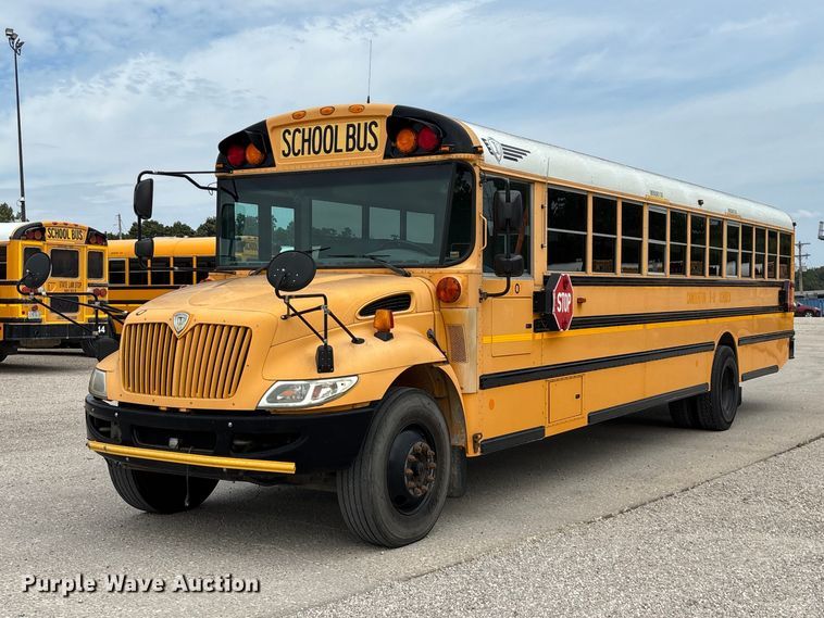 2013 IC CE school bus