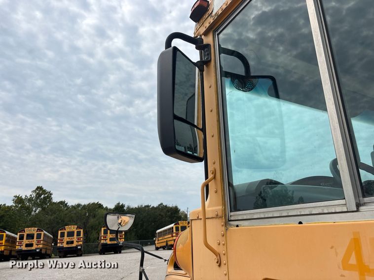 image for item FG0740 2010 IC CE school bus