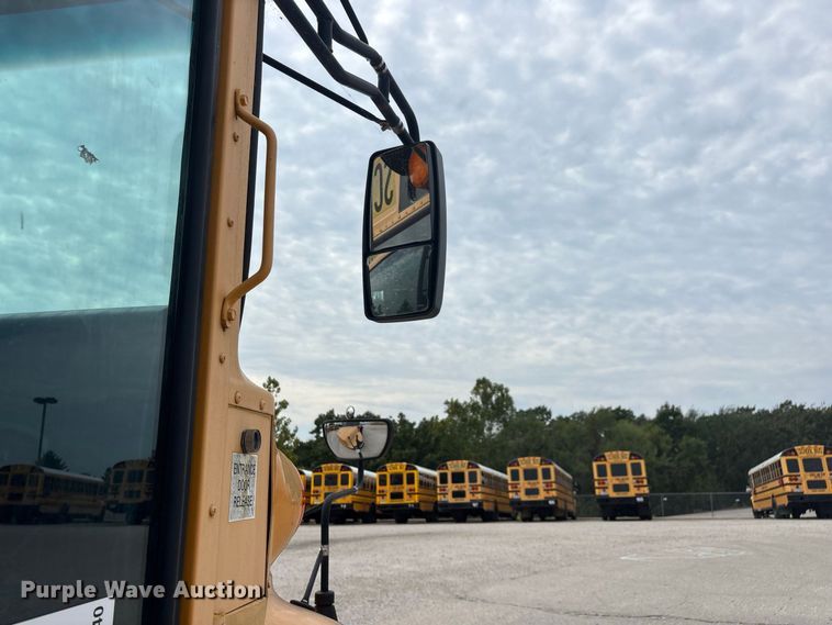 image for item FG0740 2010 IC CE school bus