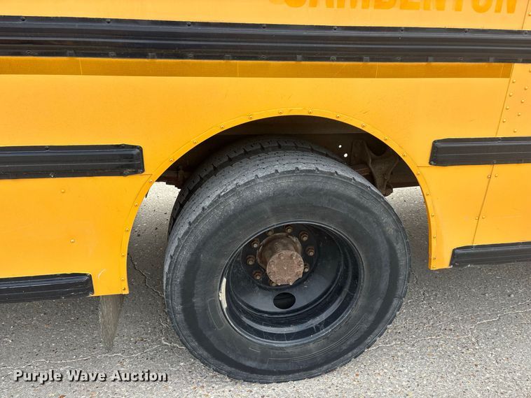 image for item FG0740 2010 IC CE school bus