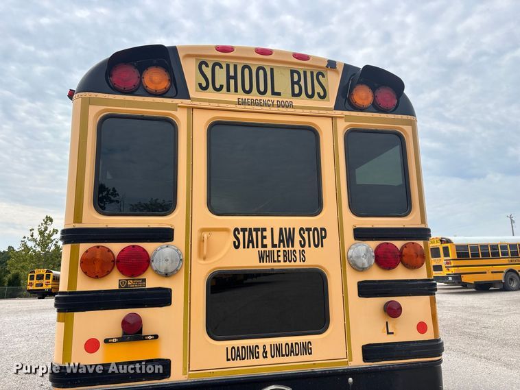 image for item FG0740 2010 IC CE school bus