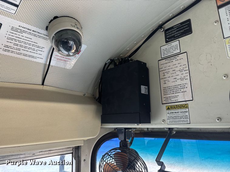image for item FG0740 2010 IC CE school bus
