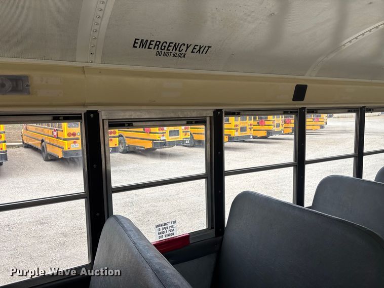 image for item FG0740 2010 IC CE school bus