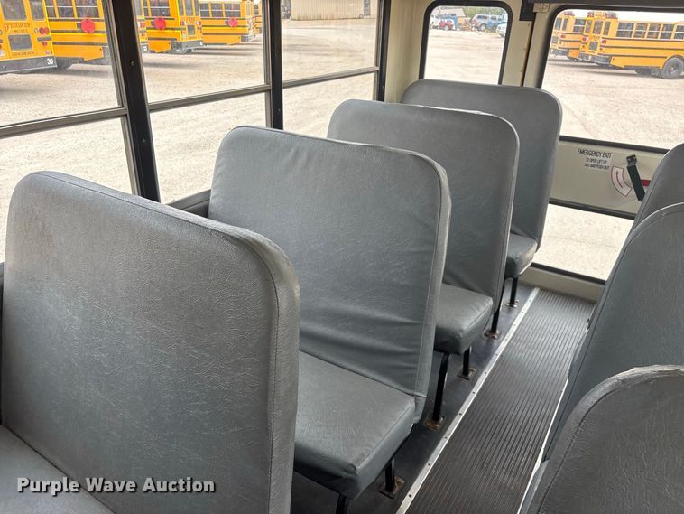image for item FG0740 2010 IC CE school bus