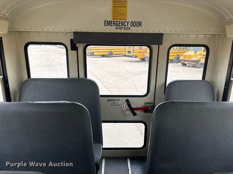 image for item FG0740 2010 IC CE school bus