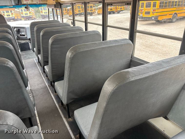 image for item FG0740 2010 IC CE school bus