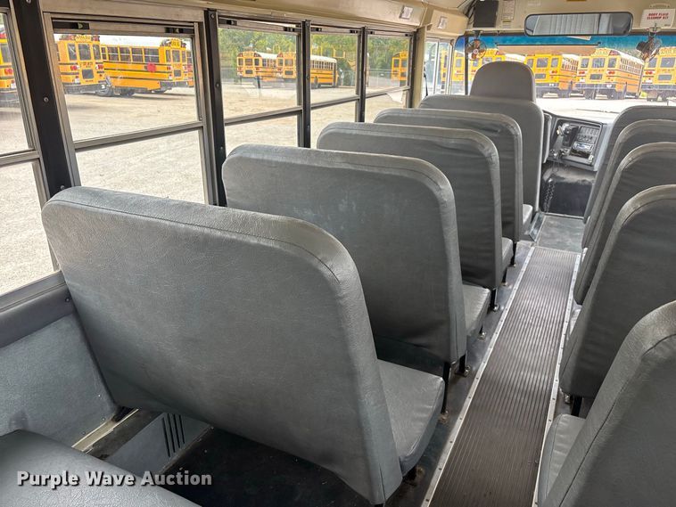 image for item FG0740 2010 IC CE school bus