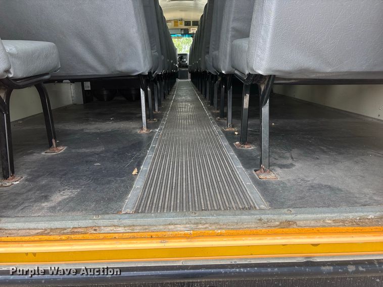 image for item FG0740 2010 IC CE school bus