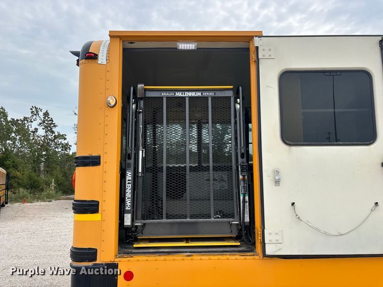 image for item FG0741 2015 IC CE school bus