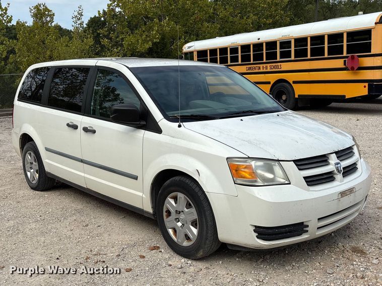 image for item FG0742 2009 Dodge Grand Caravan van