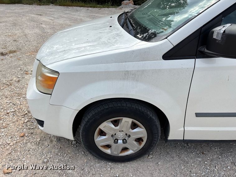 image for item FG0742 2009 Dodge Grand Caravan van