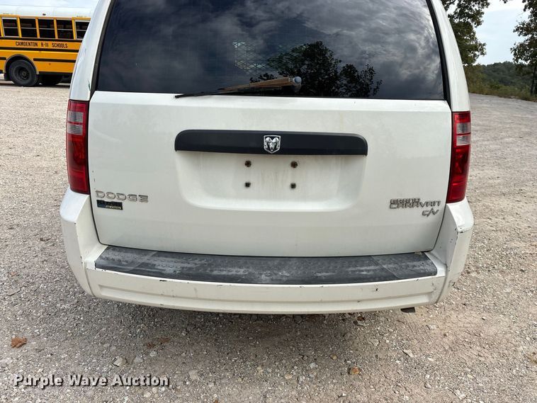 image for item FG0742 2009 Dodge Grand Caravan van